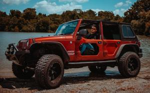 Jeep Wrangler Unlimited Sport for Michael Ray by Bestop '2019